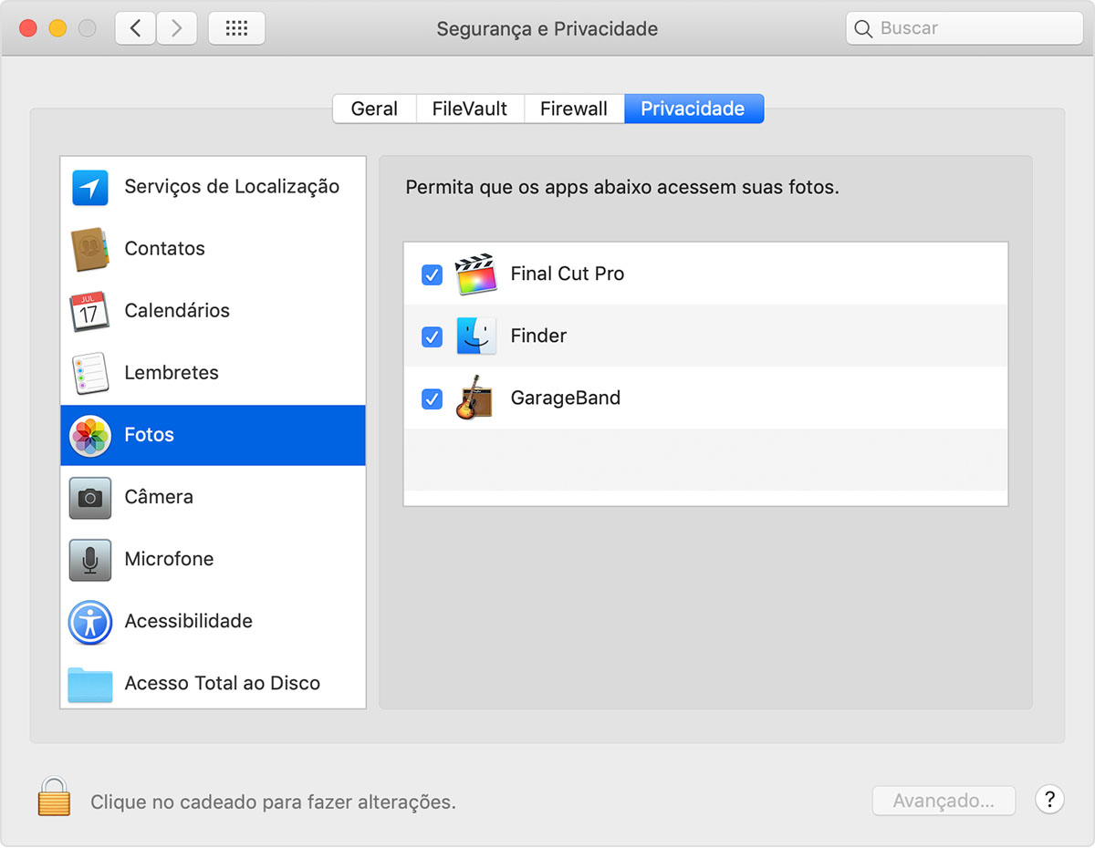 Acesse as Preferências do Sistema no menu Apple.
Selecione Segurança e Privacidade ou Security & Privacy.