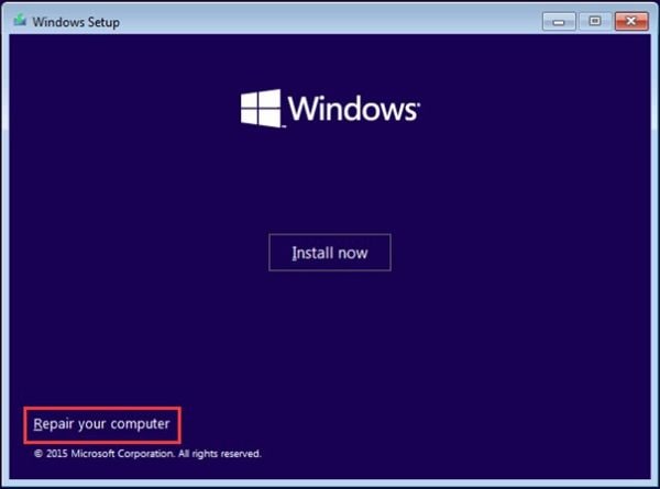 Insira o disco de instalação do Windows no computador bloqueado.
Reinicie o computador e pressione qualquer tecla para inicializar a partir do disco.